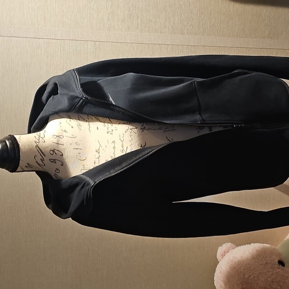 BLACK NIKE JACKET...SIZE SMALL - Picture 3 of 7